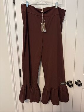 NWT Matilda Jane Big Ruffle Pants XXL Brown Boho Cottagecore PullOn Stretch Knit